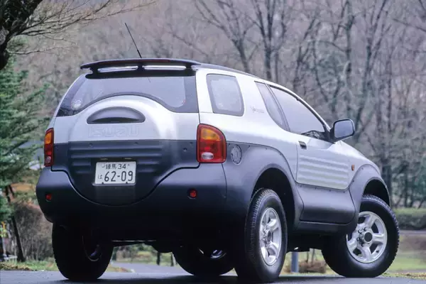 「いすゞの乗用車って「オシャレ」揃い！　撤退した今もなおデザインの評価が高い理由とは」の画像