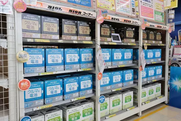 もしやスペア!?　大型トラックがバッテリーを２つ積んでいるワケ