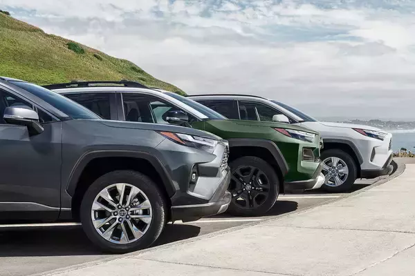 「日本は世界から見たら特殊な市場！　日本じゃイマイチな車種がアメリカでは30倍も売れる例もあった」の画像