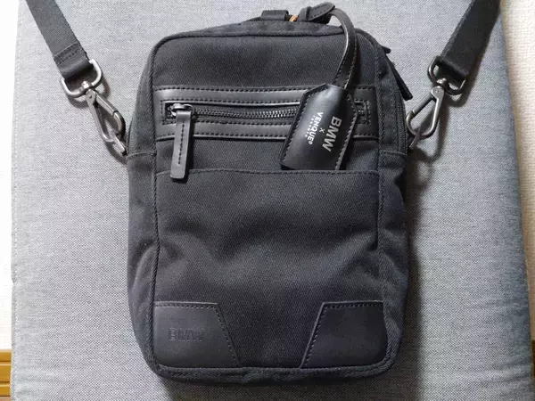 クルマ作りと何の関係もないのにナゼ？　自動車メーカーが「アパレル」を展開する理由