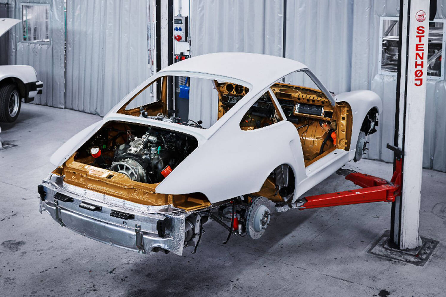 数字１つが違うだけで「千万単位」で値段が変わる！　コレクターが血眼になって調べる「ナンバーマッチング」って何？