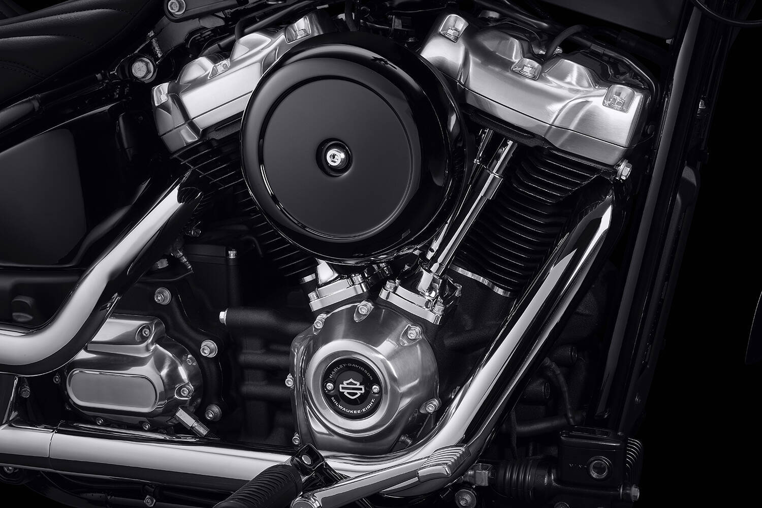 数字１つが違うだけで「千万単位」で値段が変わる！　コレクターが血眼になって調べる「ナンバーマッチング」って何？