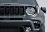 「ジープ・レネゲードに黒をキーカラーにした精悍なモデルが登場！　特別仕様車「ナイトイーグル」を発売」の画像2