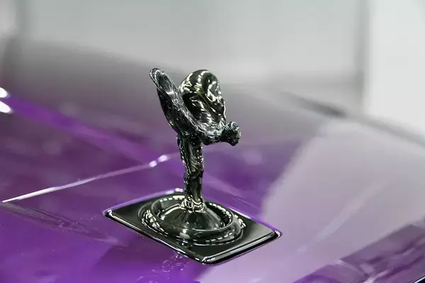 ロールスロイス エンブレム フライングレディ ボンネット 熱せ マスコット