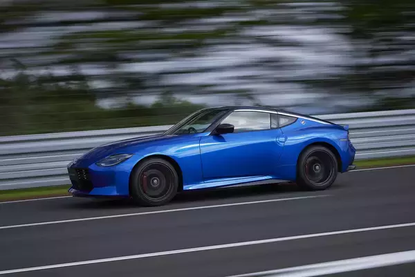 「なんで同時に発売しない？　最近のクルマが小出しに「グレード」を登場させるワケ」の画像