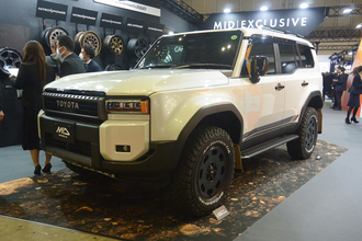 圧巻の展示量に圧倒される！　スポーツカーからSUVまですべてのカテゴリーを網羅する「MID」ブースがホイール大展示場だった【東京オートサロン2026】