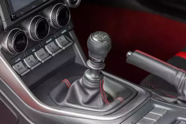 「人気のFRスポーツ「トヨタ86／GR86」！　詳細と進化の歴史を解説」の画像