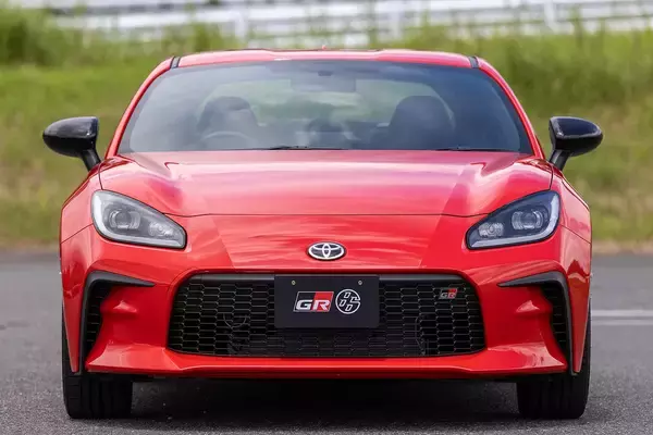 「人気のFRスポーツ「トヨタ86／GR86」！　詳細と進化の歴史を解説」の画像