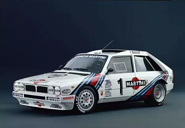 「仰天スタイルでダカールラリーに参戦した「アウディ」！　負けず劣らずの「イカツ系」ラリー車たち」の画像