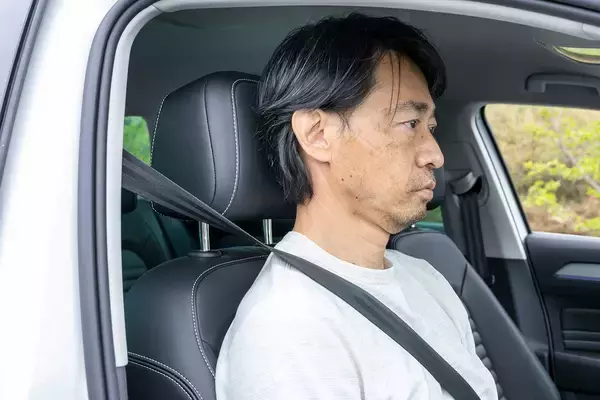 「長距離走行でドライバーを襲う「腰痛」！　地獄の痛みから解放される手段を考えた」の画像