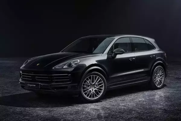 「同じ予算「300万円」でもご近所からの視線が違う！　デートで彼女も鼻高々の中古輸入SUV４台」の画像