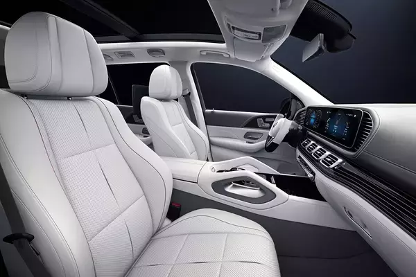 「ブランド創立100周年を記念した世界限定100台の特別仕様車！ メルセデス・マイバッハ 「GLS 600 4MATIC エディション100」の日本導入決定」の画像