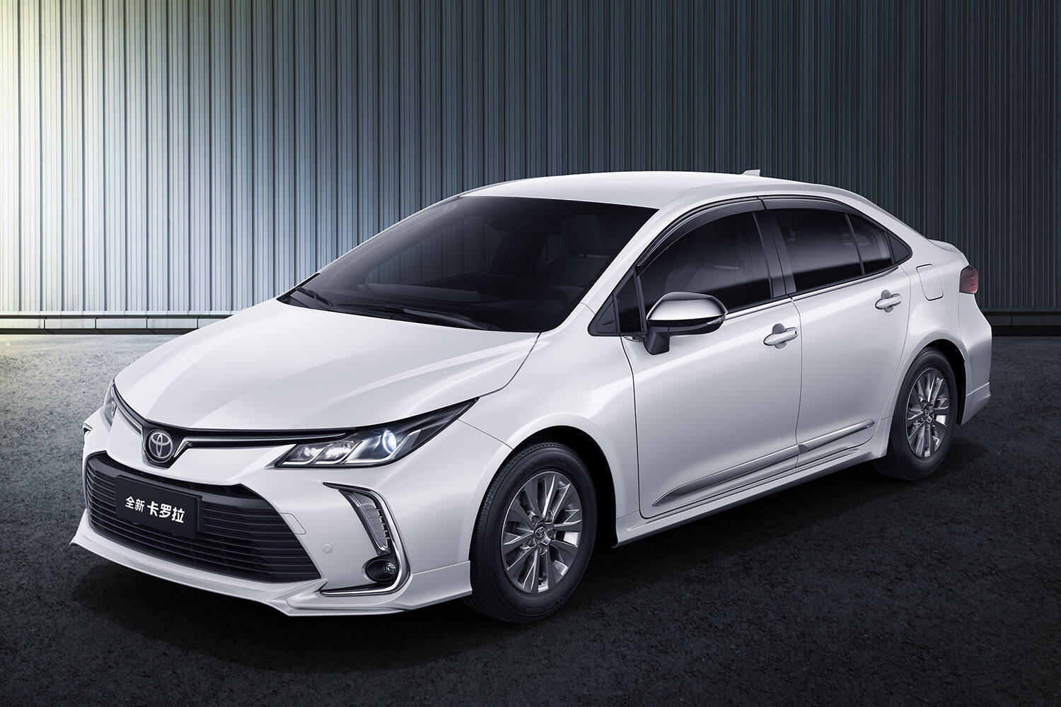 カローラの改良モデルを注文したら想定外の変更でビックリ！　エンジンに期待もリヤサス改変は果たして？