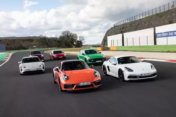 「最新が最良のポルシェ」に異論なし！　なれど「歴代のどんなポルシェ」も楽しいもまた真実だった