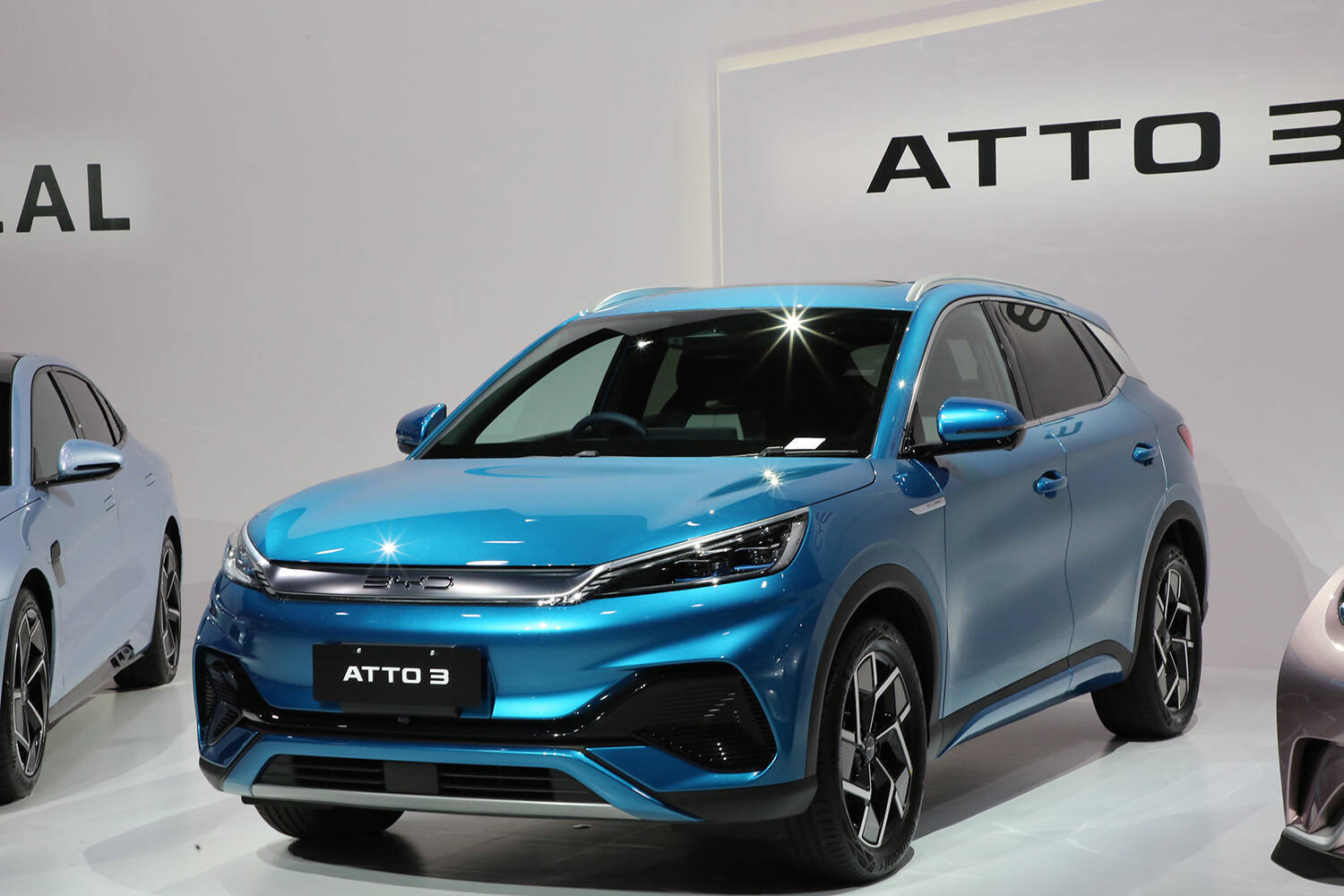 価格ですら国産車を凌駕！　中国＆韓国のEVが性能も含めて驚異でしかない