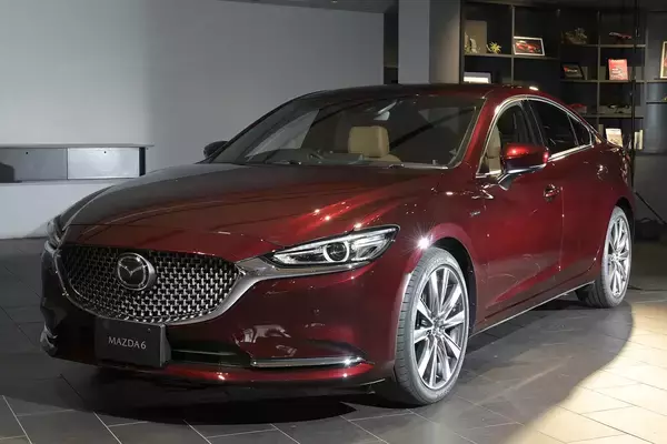 「現行は２車種のみ！　現在のマツダのセダンと過去の名車を振り返る」の画像