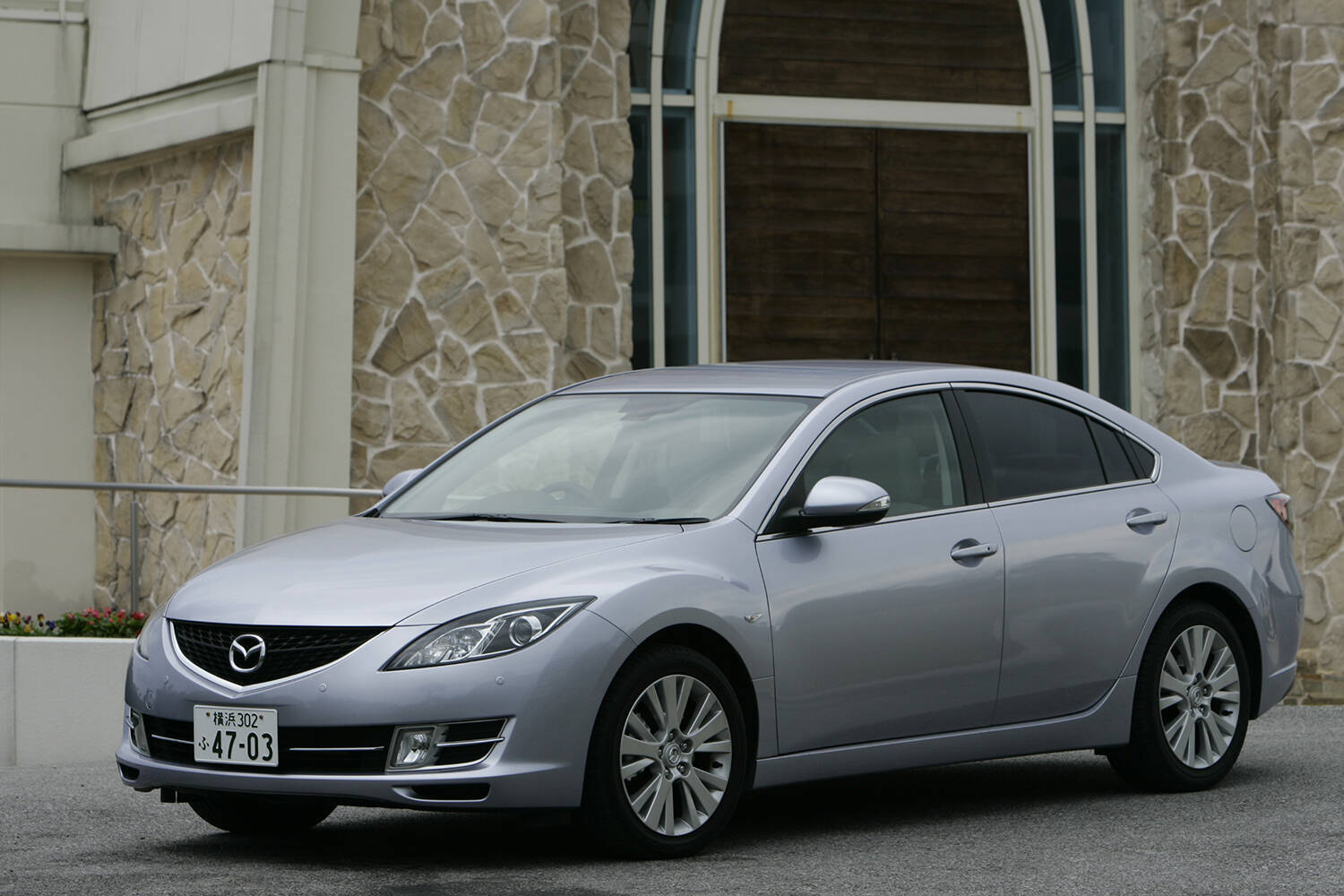 現行は２車種のみ！　現在のマツダのセダンと過去の名車を振り返る