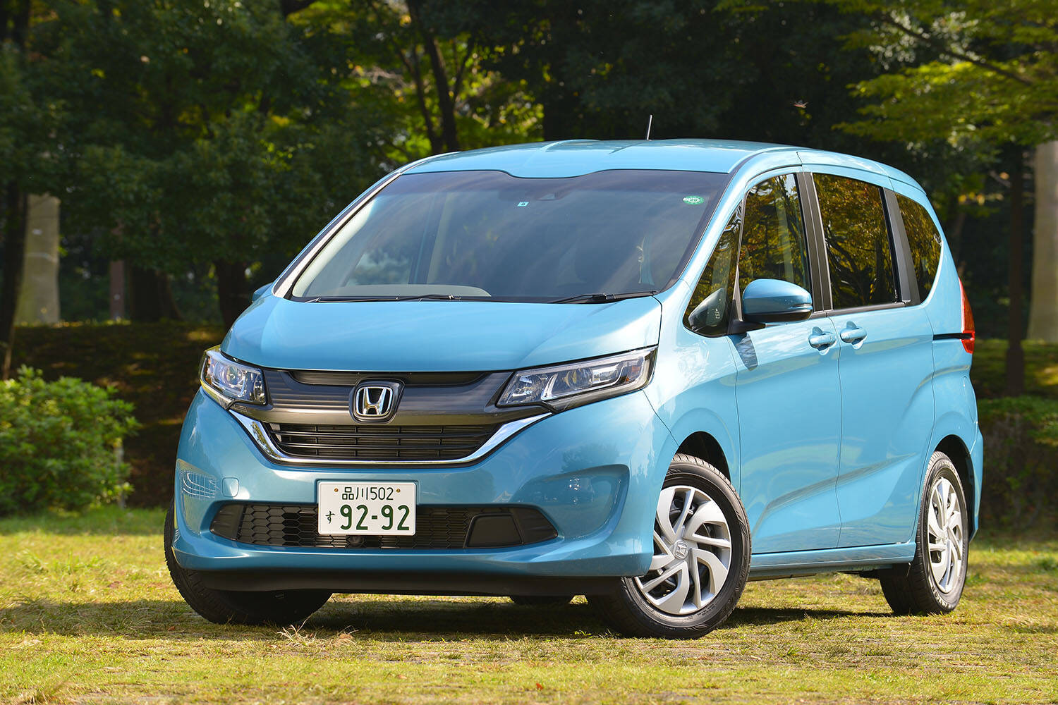 「改良でまたクルマの値段が上がった」と言うは簡単！　その裏にある自動車メーカーの葛藤と血の滲むような努力とは