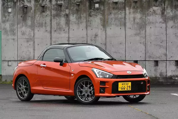 「「軽自動車も高くなった」の声は本当だった！　普通車が余裕で買える超高額軽３台の価格に驚き」の画像