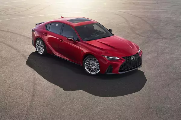 「カーボンニュートラル？　わかっちゃいるけどヤメられない！　まだまだ日本はガソリンエンジン車が元気だぞ」の画像