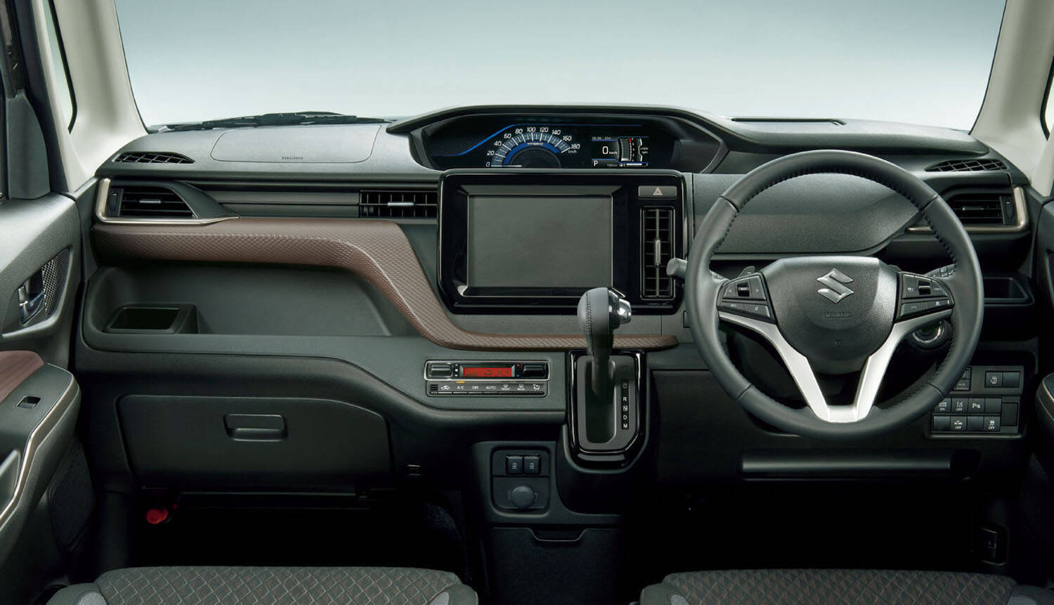 22.3km/Lの好燃費を実現してライバルに差をつけたスズキの人気トールワゴン！　「ソリオ」 「ソリオ バンディット 」にフルハイブリッドを追加