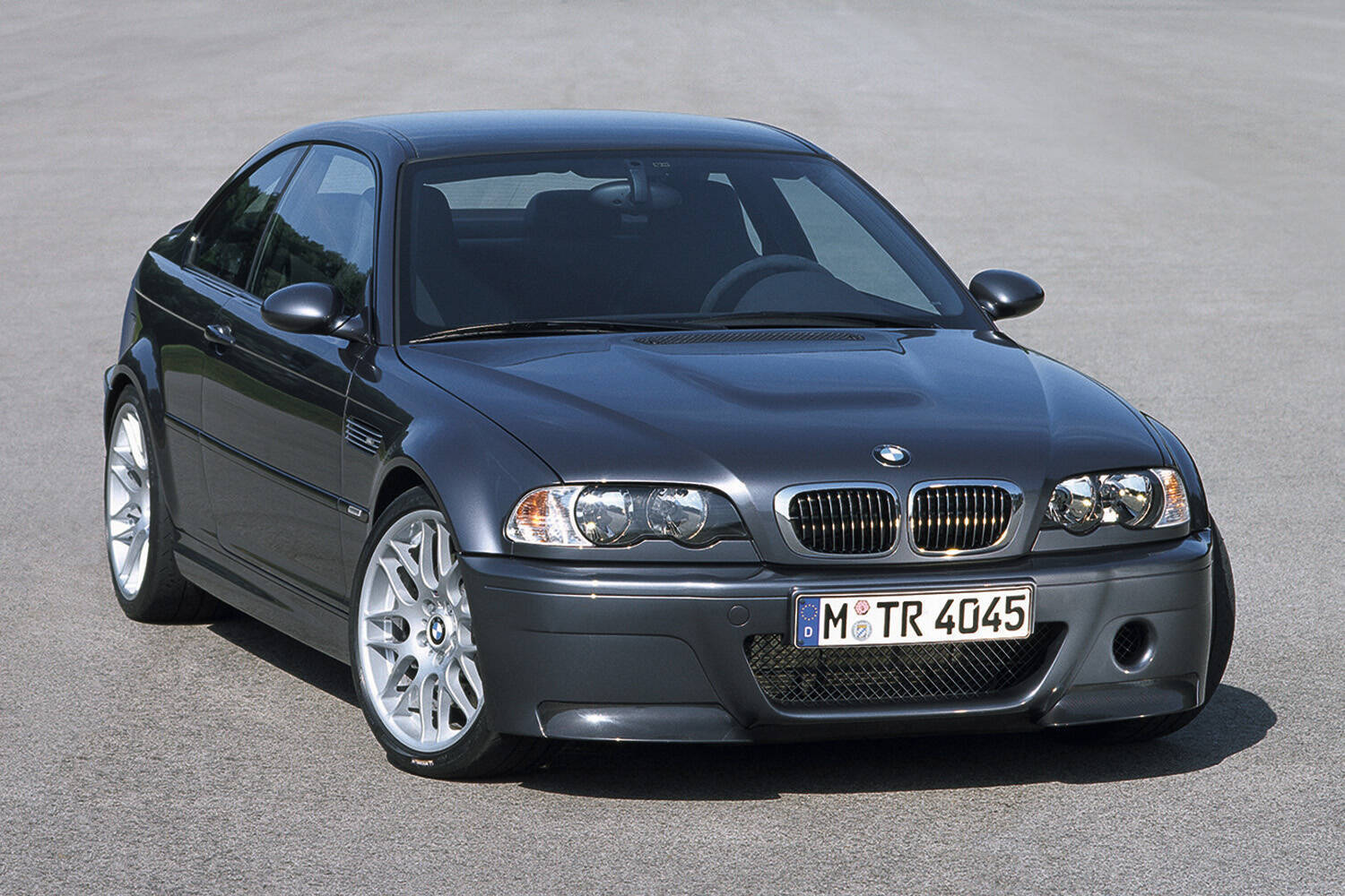 BMWの超絶グレード「CSL」がM4で登場！　バカッ速モデルだけに与えられる「CLS」を歴代モデルから紐解く