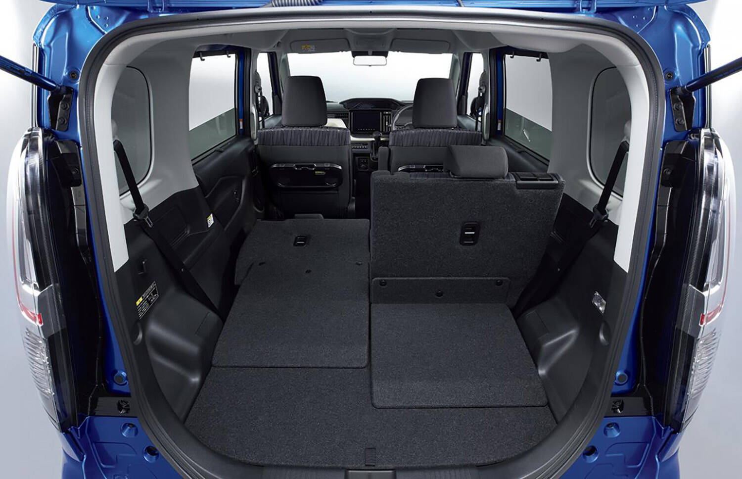 なぜか購入の決め手に欠ける残念さ！　いいクルマでも「売れない」わずかに惜しい国産車４選