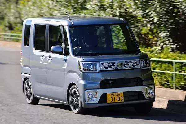 「なぜか購入の決め手に欠ける残念さ！　いいクルマでも「売れない」わずかに惜しい国産車４選」の画像