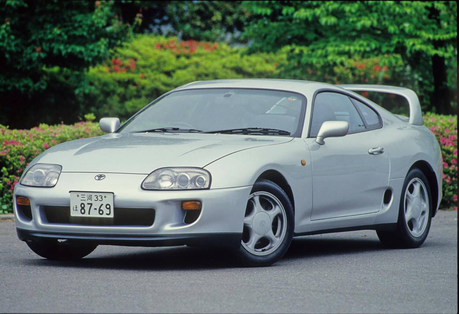 正直デビュー時はそこまで人気なかった！　とあるキッカケで中古人気が爆発したクルマ３台