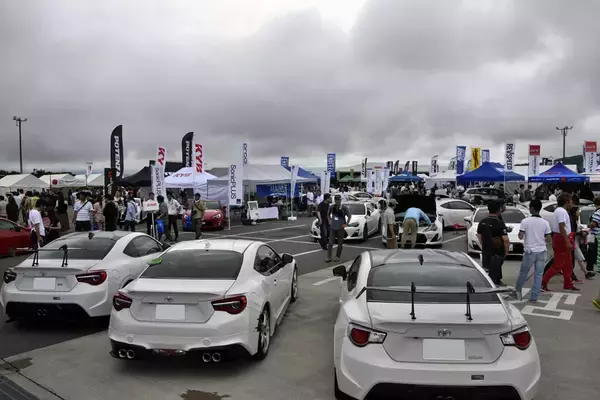 「見知らぬ相手から「売って」！　同車種オーナーからマウント！　鈍感力がないと辛いスポーツカーオーナーの「気苦労」５つ」の画像