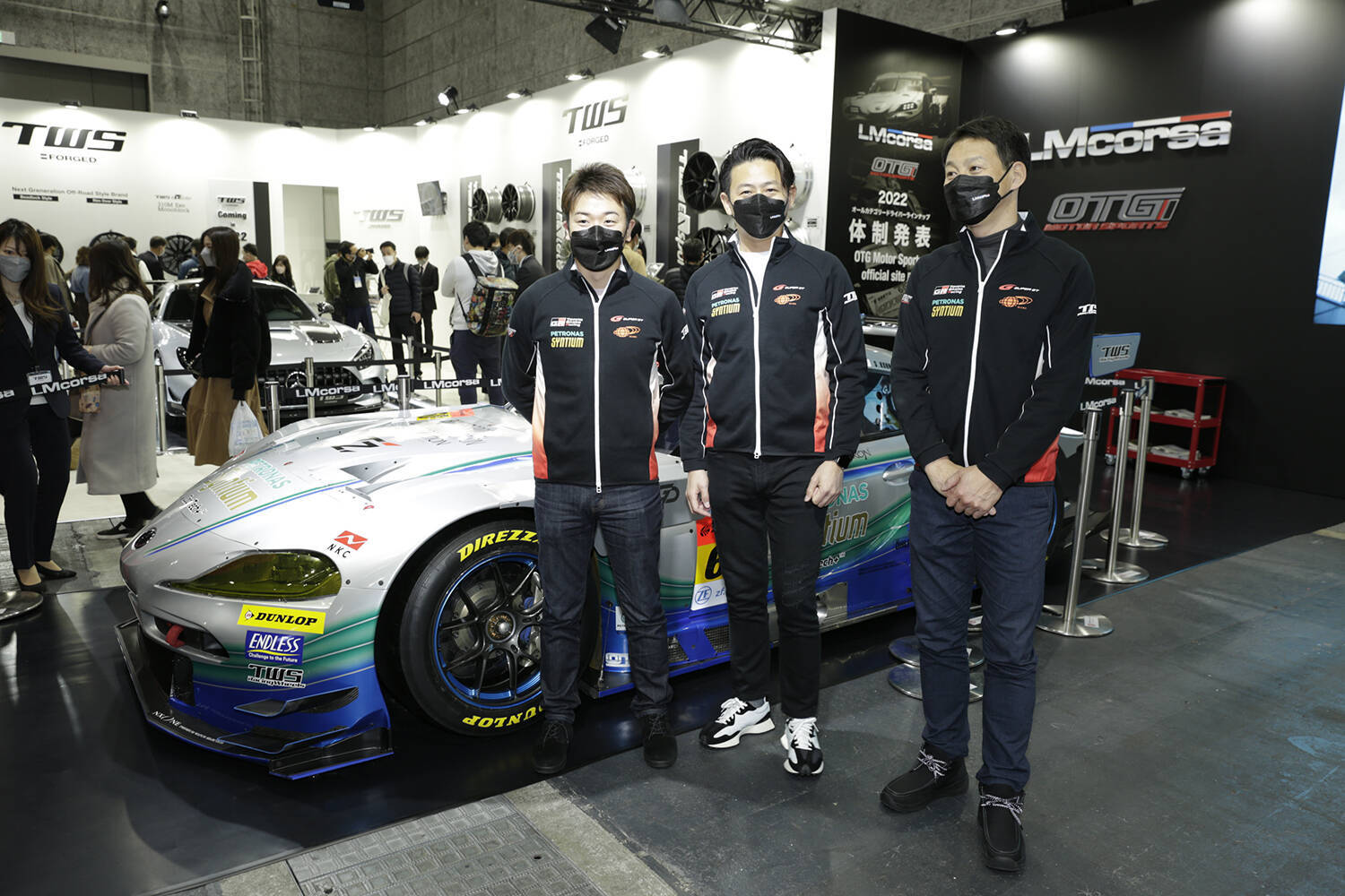 GRパーツを装着した新型ヴォクシーがお出迎え！　話題のデモカー大集結の大阪トヨペットブース【大阪オートメッセ2022】