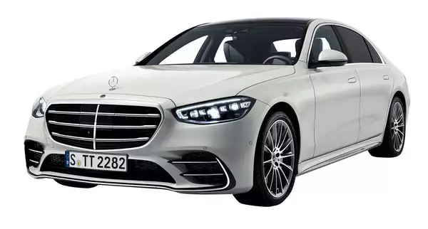 約100kmのモーター走行が可能なPHEVのSクラス！　メルセデス・ベンツS 580 e 4MATIC ロングを追加