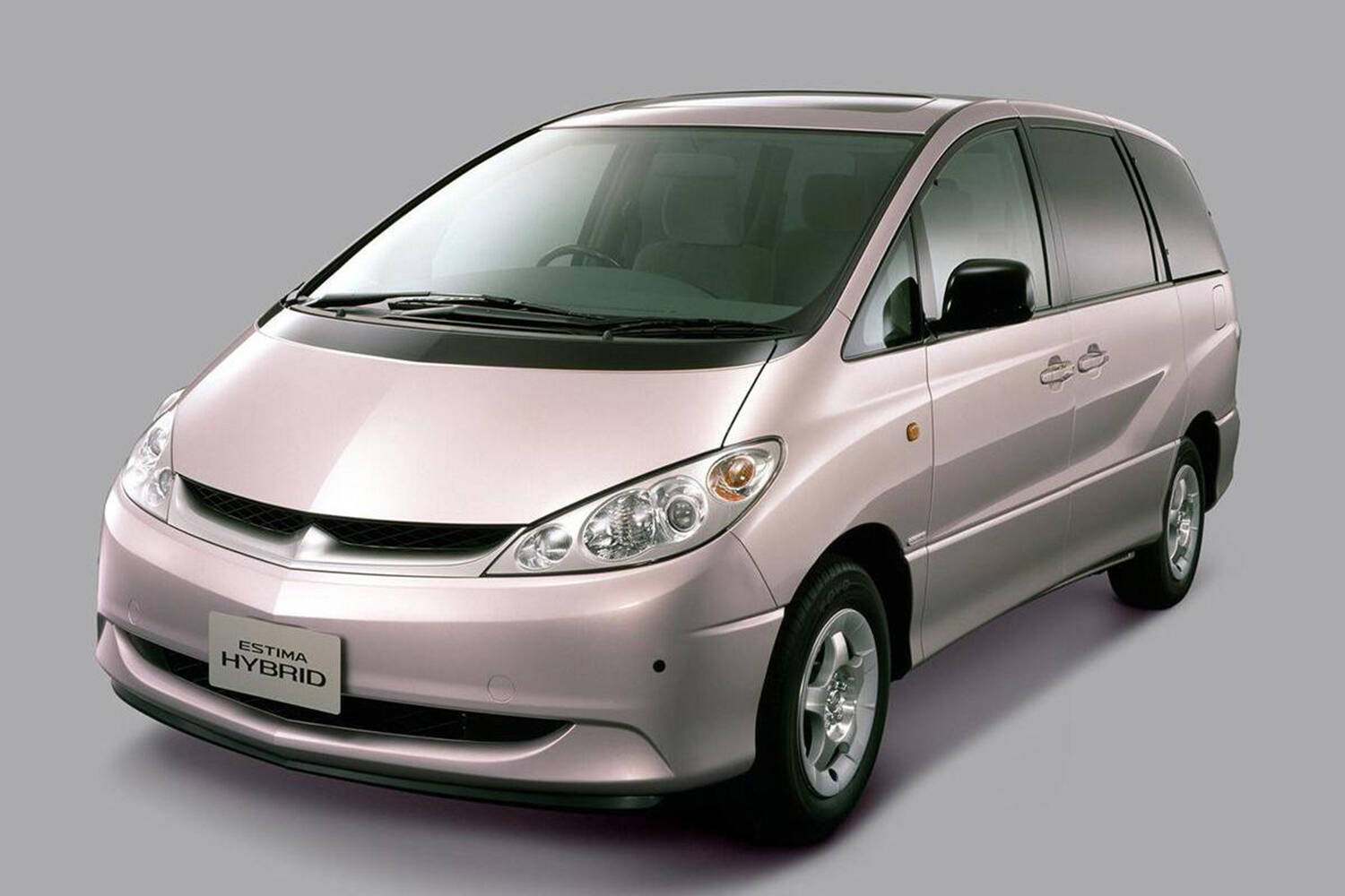 いまは軽を中心に小型車がバカ売れする世の中に！　10年＆20年前の新車販売ランキングと比べてみた