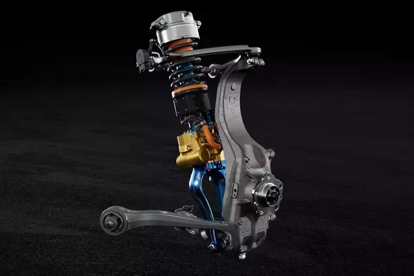 「フェラーリのSUVは現地価格で約5600万円！　ブランド初の4ドアモデルとなるプロサングエを発表」の画像