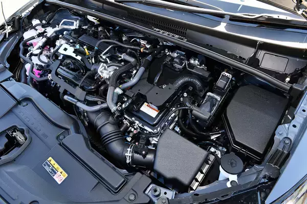 【試乗】新型プリウスはカッコイイだけじゃなくて走りも相当いいぞ！　まだ発売前のPHEVはさらに衝撃だった