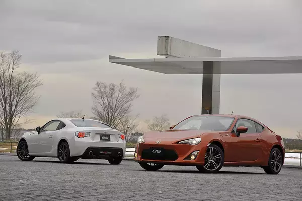 素性の良さをワークスがブラッシュアップ！　トムスが手がけるベースコンプリートカー「TOM'S GR86 TS」を発売