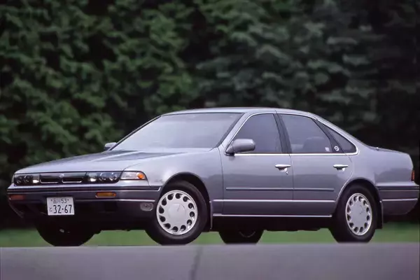 「エリマキトカゲ」「カッコインテグラ」「くうねるあそぶ」！　CMが大ヒットしたクルマは果たして売れたのか？