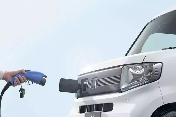 「2024年は軽バン戦国時代の到来！　軽商用車が一気にEVに置きかわるこれだけの理由」の画像