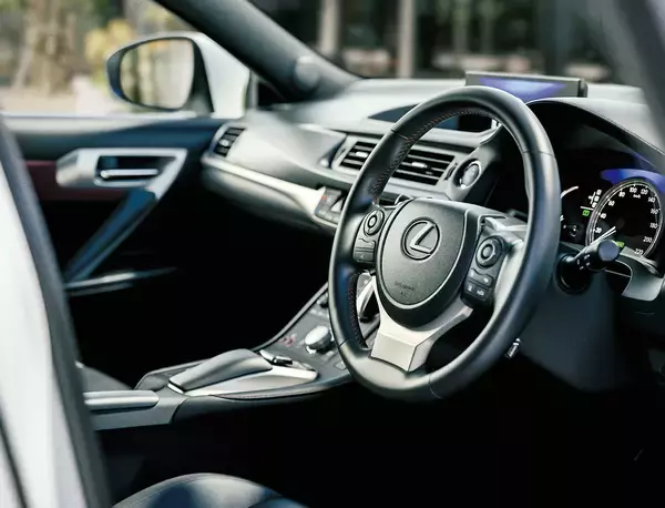 「11年間ありがとう！　レクサス「CT」に有終の美を飾る特別仕様車“Cherished Touring”を設定」の画像