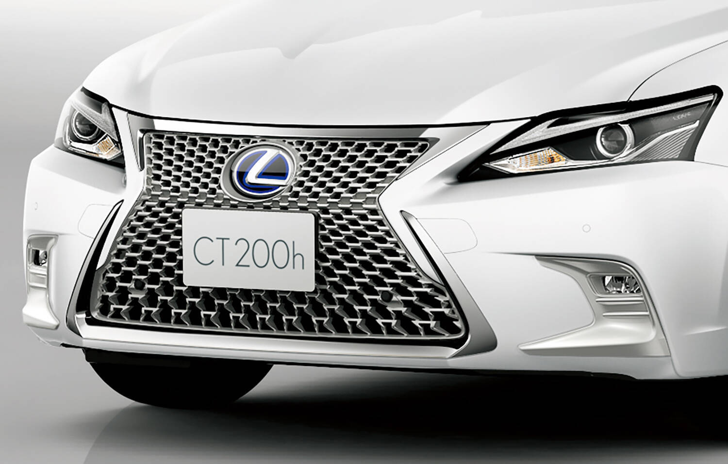 11年間ありがとう！　レクサス「CT」に有終の美を飾る特別仕様車“Cherished Touring”を設定