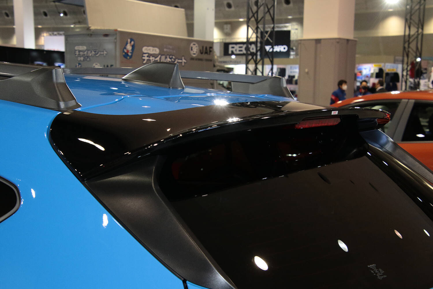 STIがイジるとSUVもここまでスポーティに！　初公開の「クロストレックSTIパフォーマンス」の中身を開発担当に直撃した