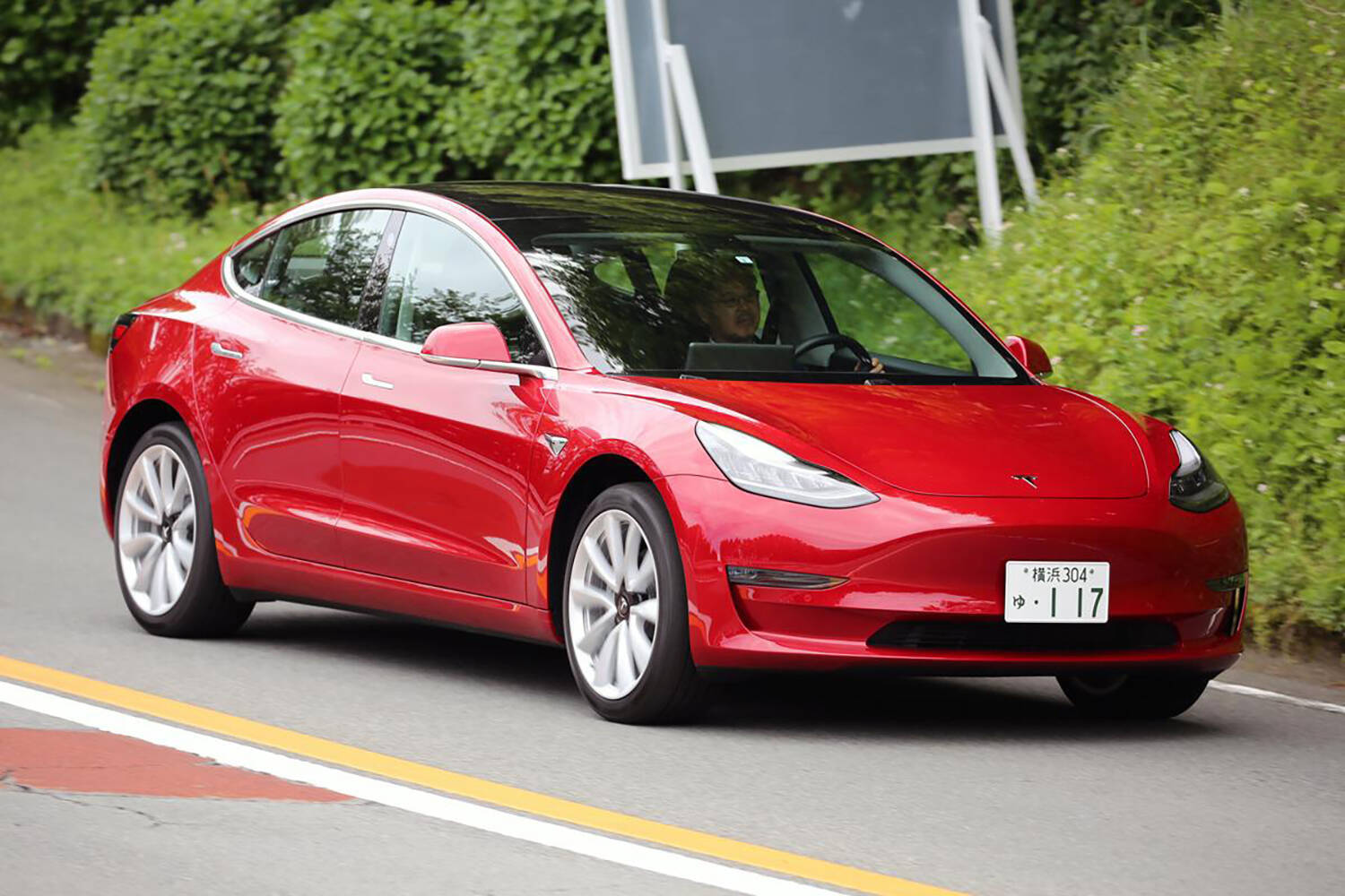 自動車全体は？　タイヤは？　話題のEVは？　「世界三大メーカー」を売り上げで決めてみた！