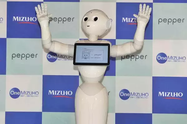 「販売はもちろんメンテ作業への不安！　週休３日も検討されはじめた新車ディーラーの人材不足問題」の画像