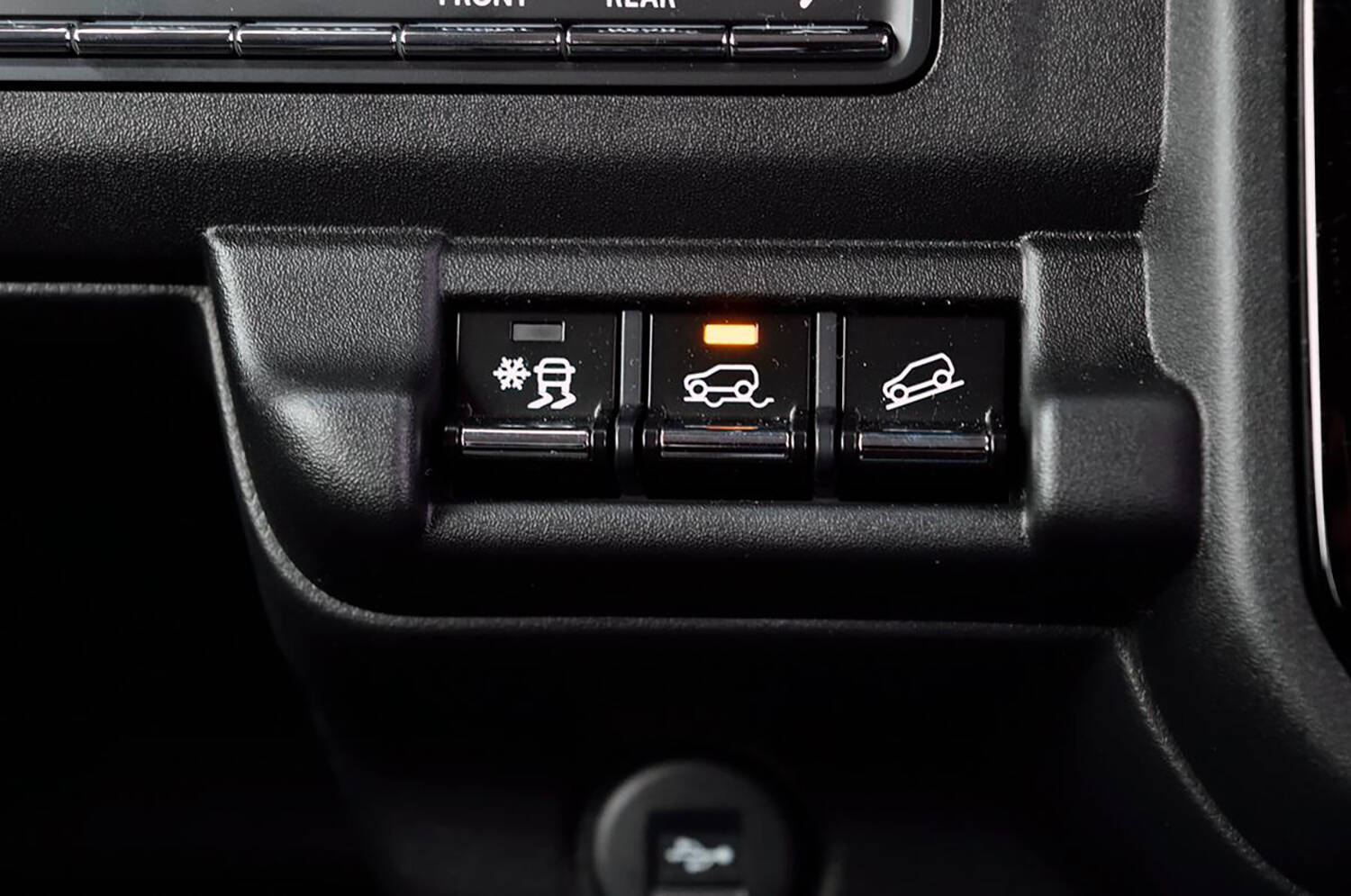 「しょせん軽」なんて言ってるのは時代に取り残されてる証拠！　乗ったら衝撃を受けること確実のイマドキ軽自動車５選