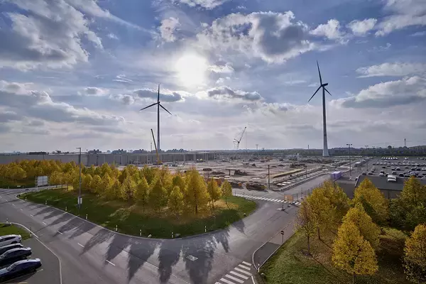 「トヨタのFCV継続は素晴らしい！　それでも「水素燃料電池」の世界が訪れる気配が見えない理由」の画像