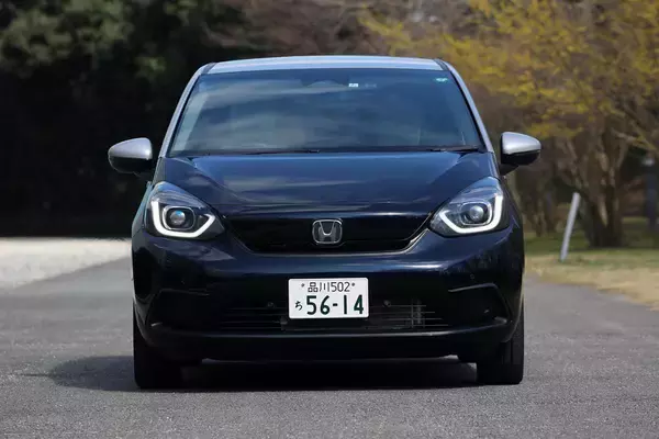 「ズボラ派は購入厳禁！　買ったあとが地獄の「洗車」が凄まじく面倒くさいクルマとは」の画像