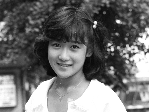 岡田有希子 享年 18 死亡年 1985年 数々の逸話を生み出した呪われ死事件 他 年5月9日 エキサイトニュース