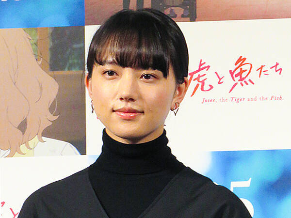 清原果耶と坂口健太郎の 親密な関係 ぶり 無言で抱きしめます と宣言 21年10月11日 エキサイトニュース