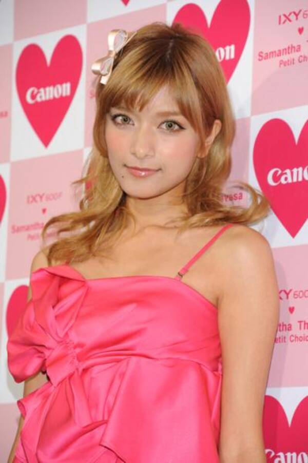 ローラ 奴隷契約 の陰で囁かれる 整形セックス 呪縛 17年8月29日 エキサイトニュース