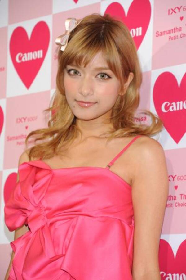ローラ Cm女王にふりかかった 濡れ場画像 流出 18年1月8日 エキサイトニュース